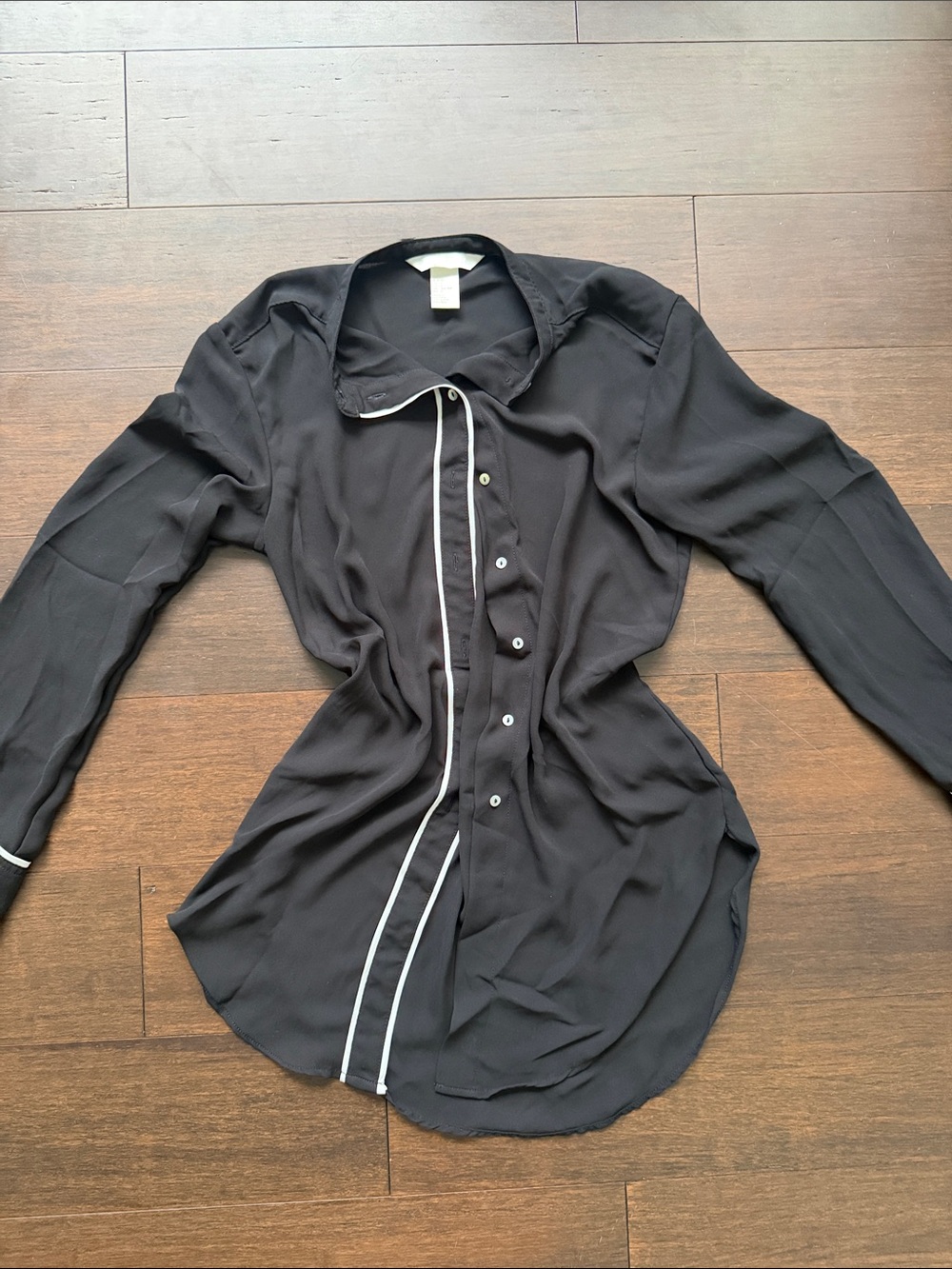 H&M CONSCIOUS Black Long-Sleeve Button-Up Top with Contrast Piping